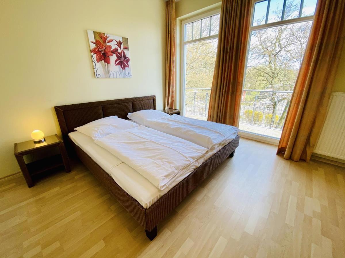Lotsenhaus/Ostseetoern روستوك المظهر الخارجي الصورة